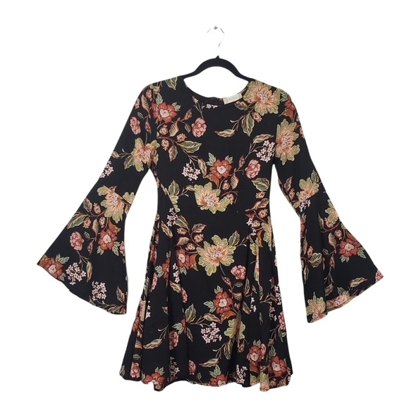 Altar'd State Thessaly Bell Sleeves Floral Dress Size Extra Small - Picture 3 of 15